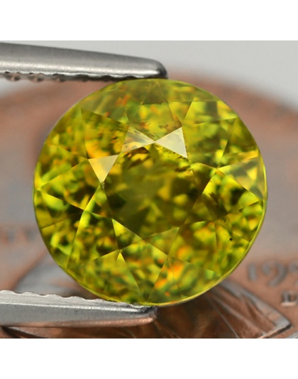 Dijual Batu Permata Greenish Yellow Sphene Kuning Hijau Madagascar Africa Round Bulat Alami Natural 3.53 Ct. Untreated