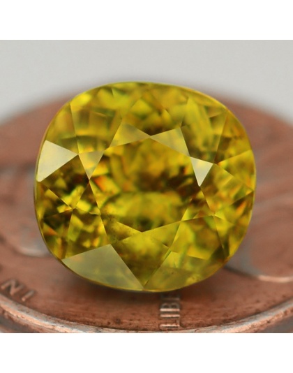 Dijual Batu Permata Greenish Yellow Sphene Kuning Hijau Madagascar Africa Cushion Alami Natural 4.37 Ct. Untreated